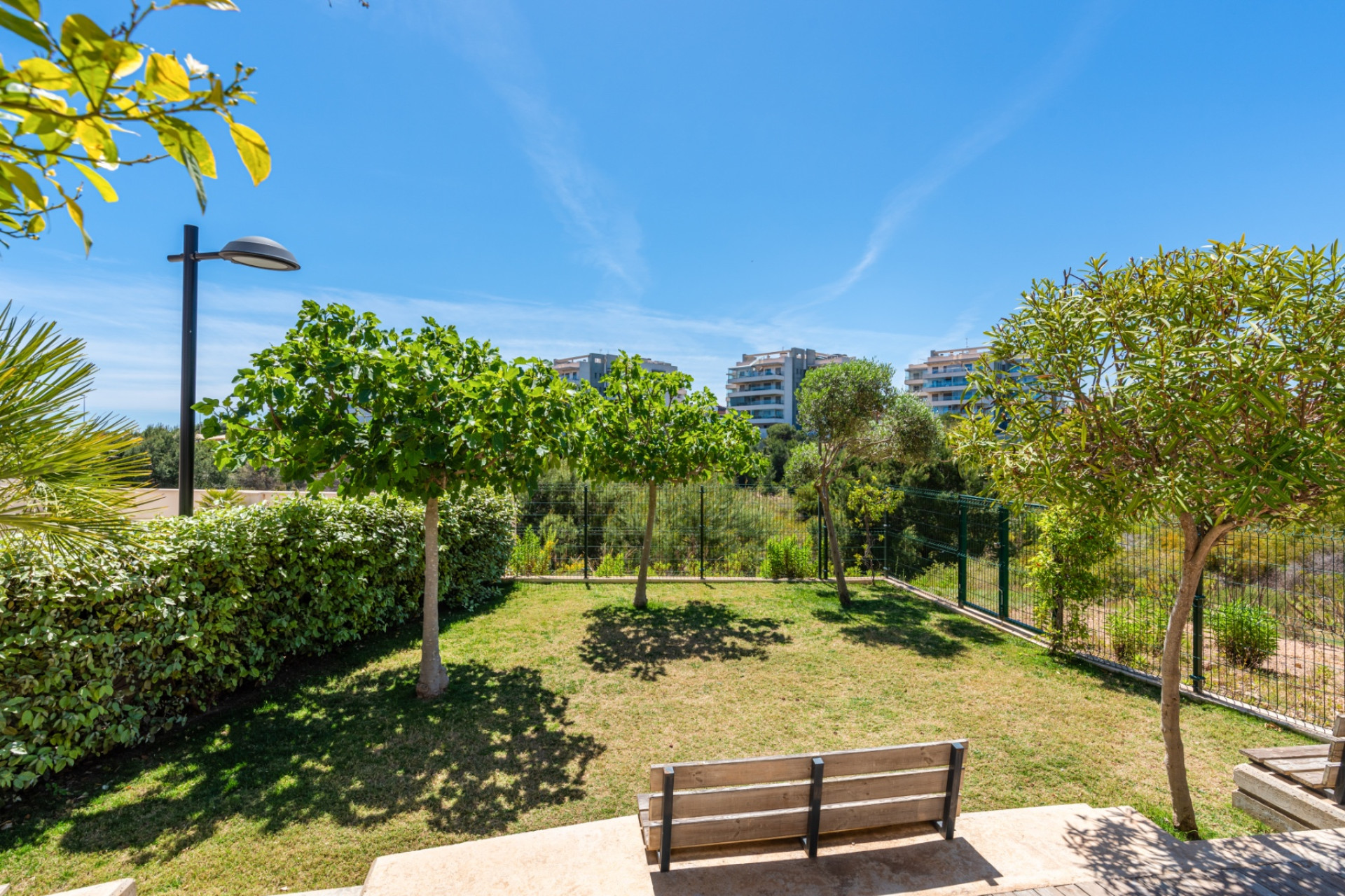 Resale - Apartment / Flat - Orihuela Costa - Los Dolses