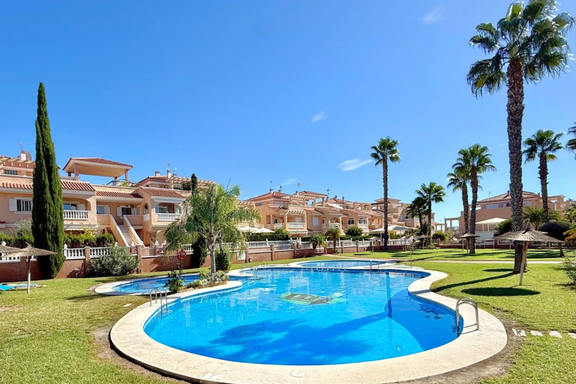 Resale - Apartment / Flat - Orihuela Costa - Playa Flamenca