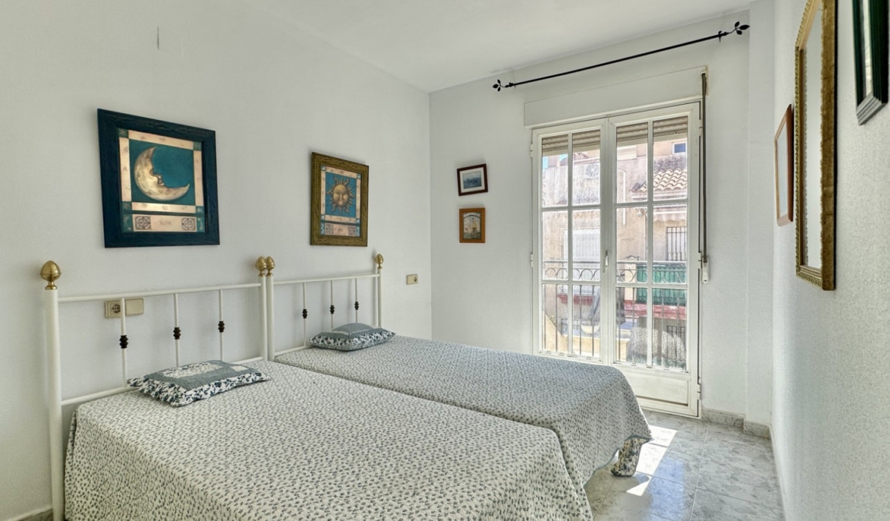 Resale - Apartment / Flat - Orihuela Costa - Playa Flamenca