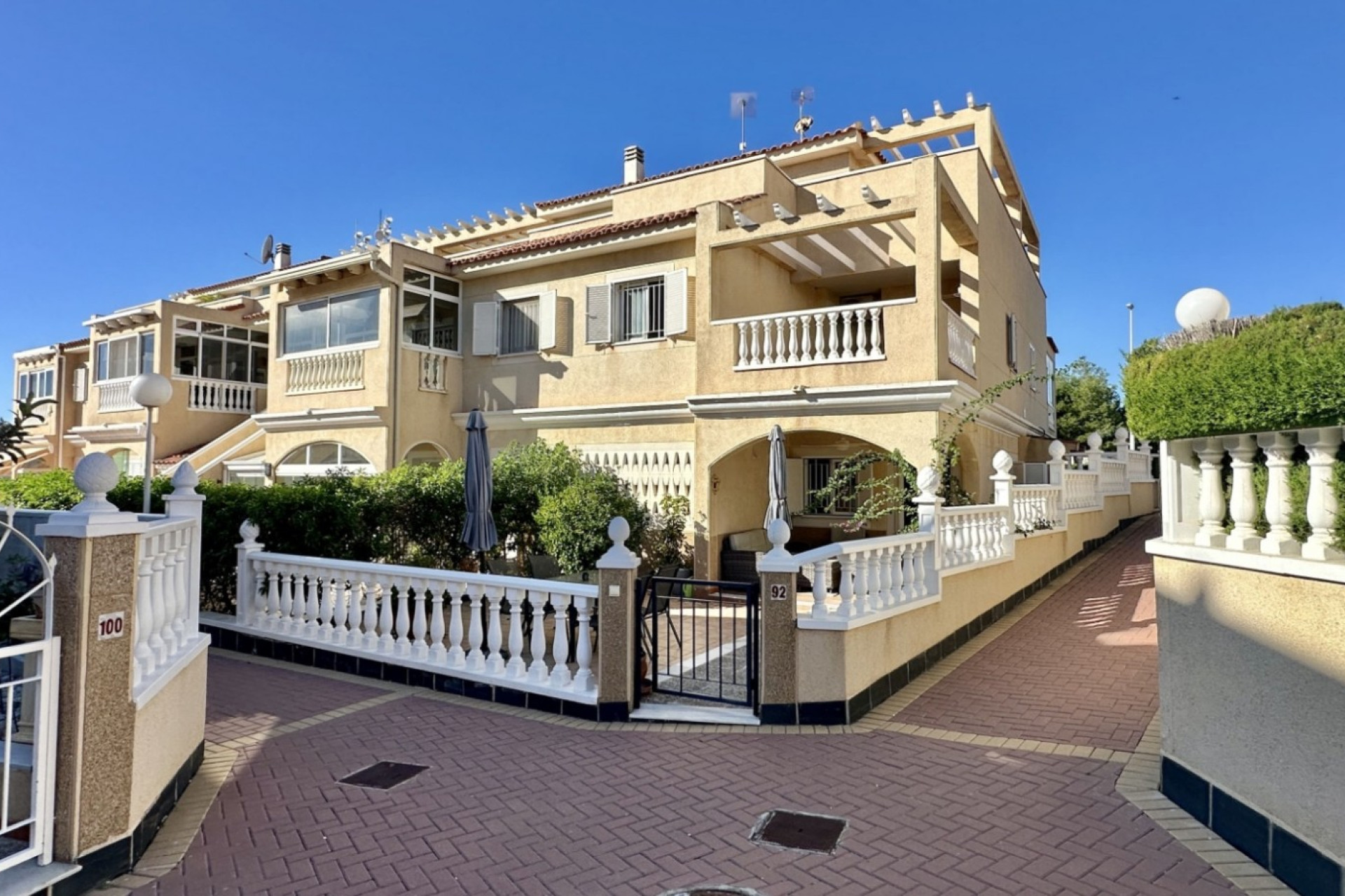 Resale - Apartment / Flat - Orihuela Costa - Playa Flamenca
