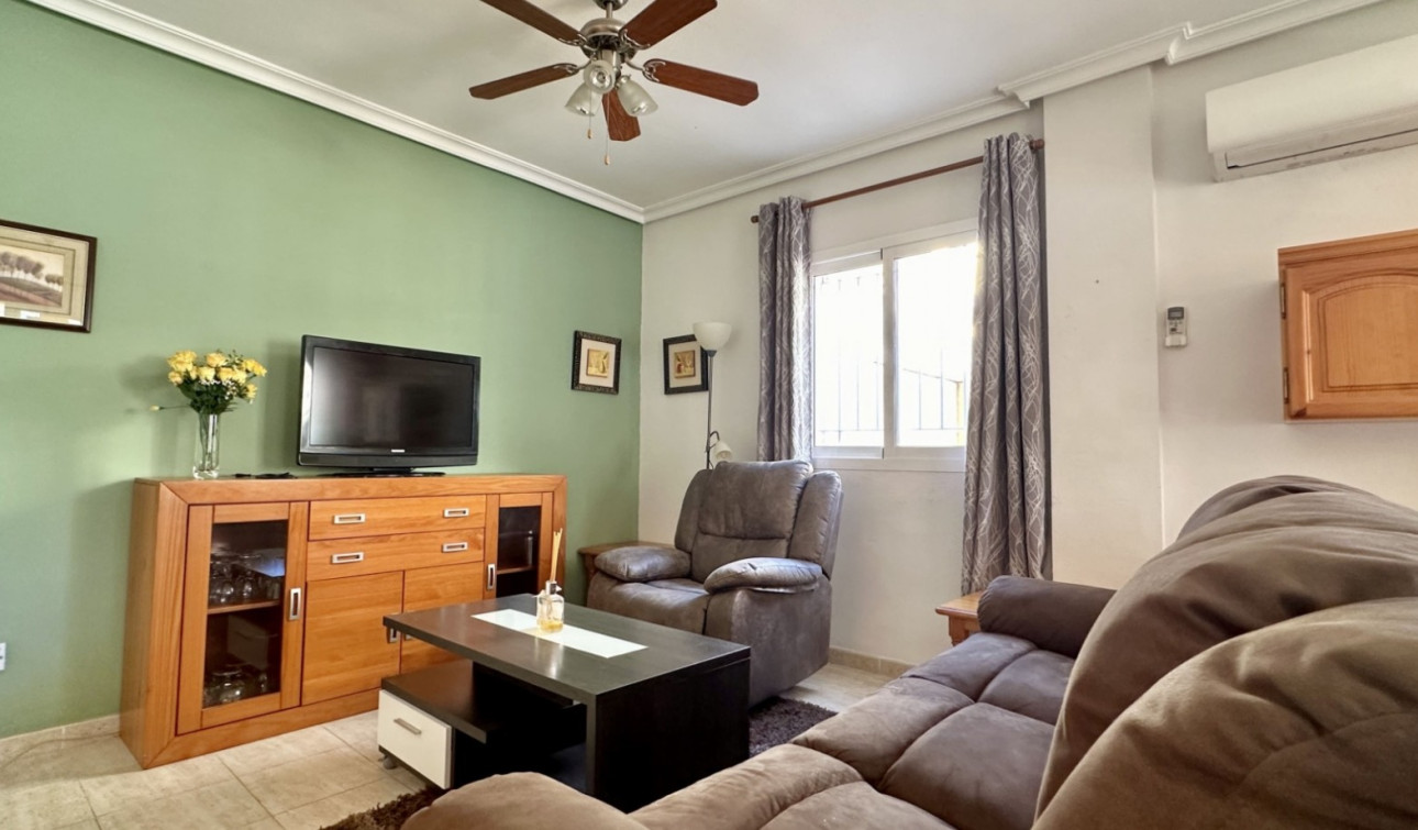 Resale - Apartment / Flat - Orihuela Costa - Playa Flamenca