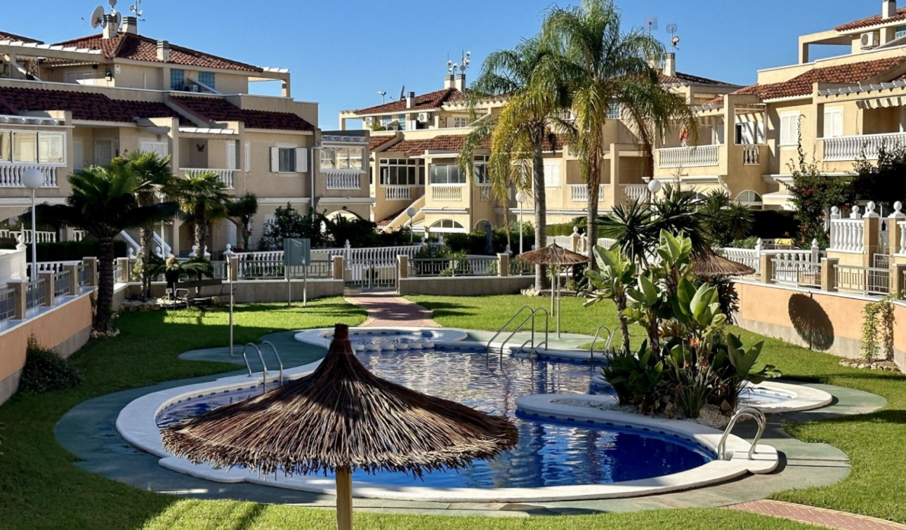 Resale - Apartment / Flat - Orihuela Costa - Playa Flamenca