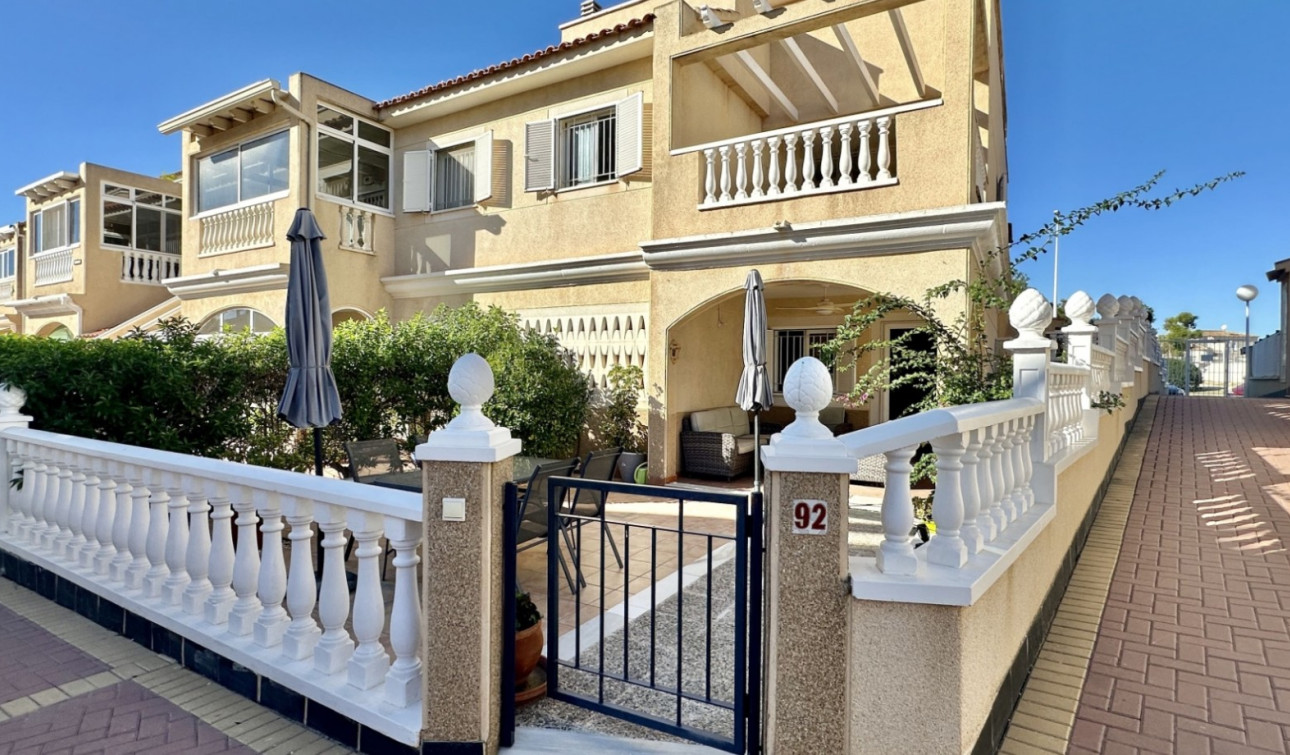 Resale - Apartment / Flat - Orihuela Costa - Playa Flamenca
