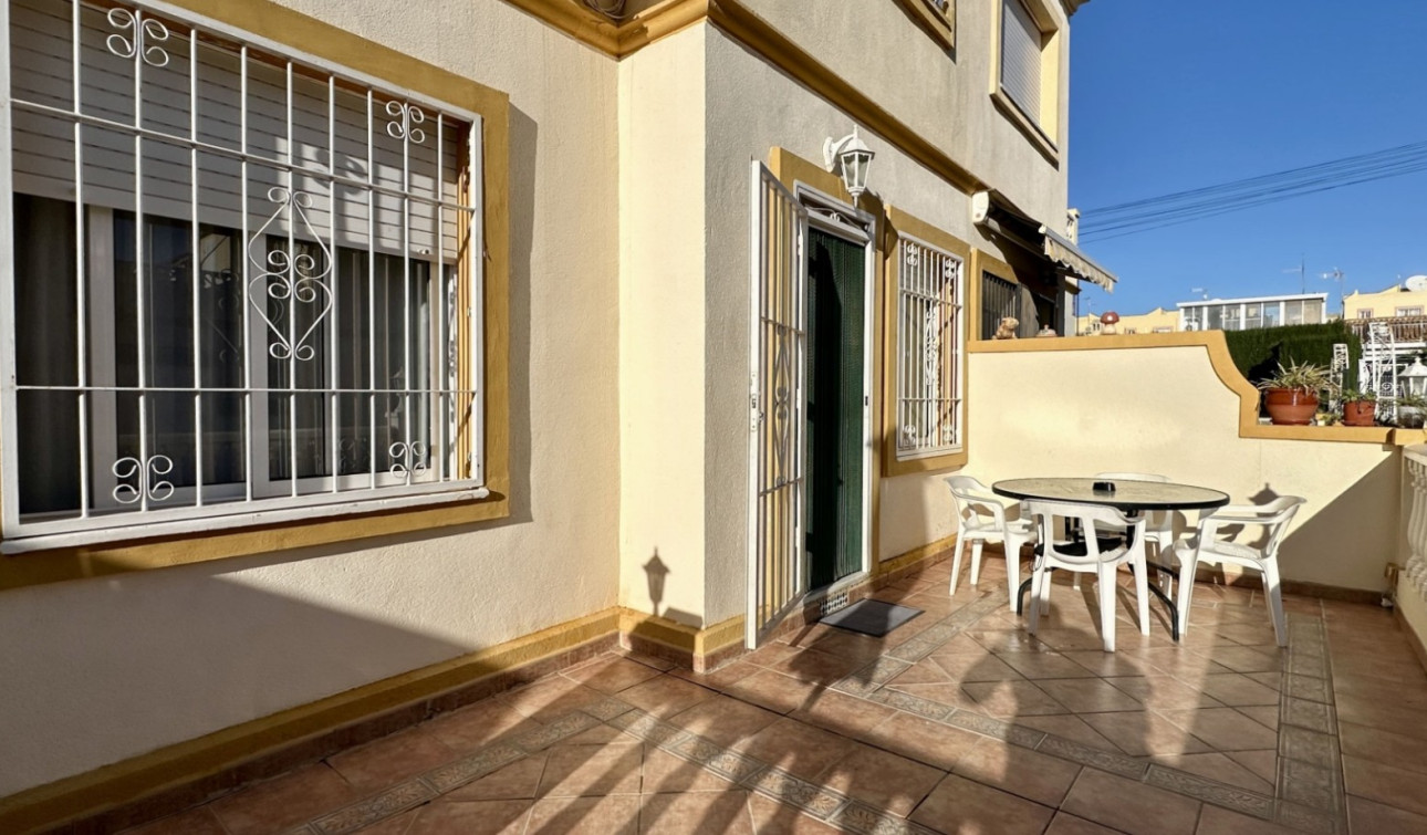 Resale - Apartment / Flat - Orihuela Costa - Playa Flamenca