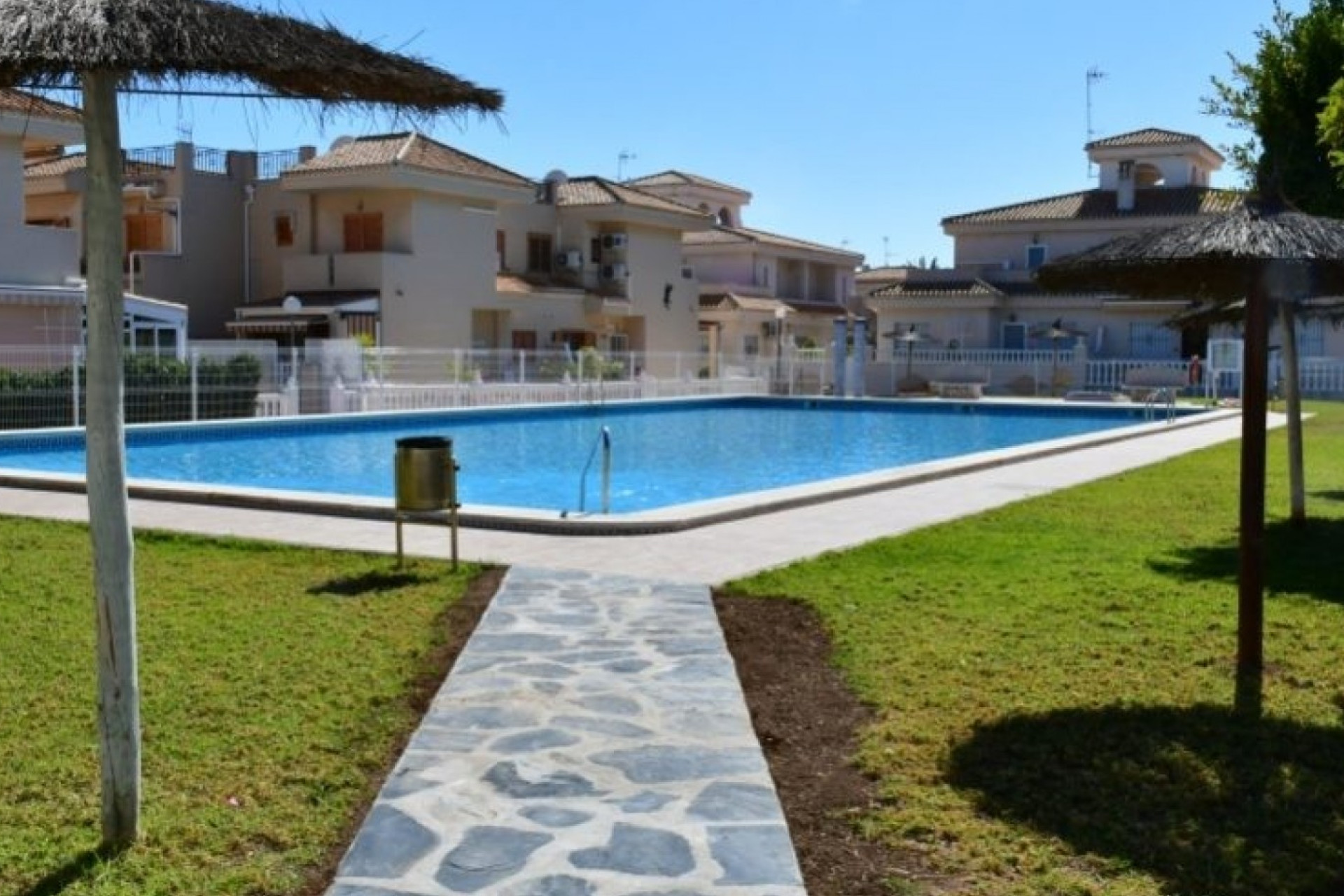 Resale - Apartment / Flat - Orihuela Costa - Playa Flamenca