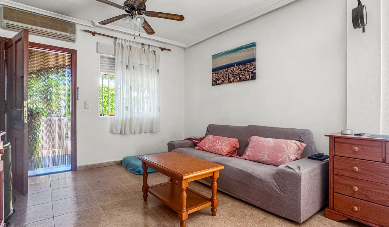 Resale - Apartment / Flat - Orihuela Costa - Playa Flamenca