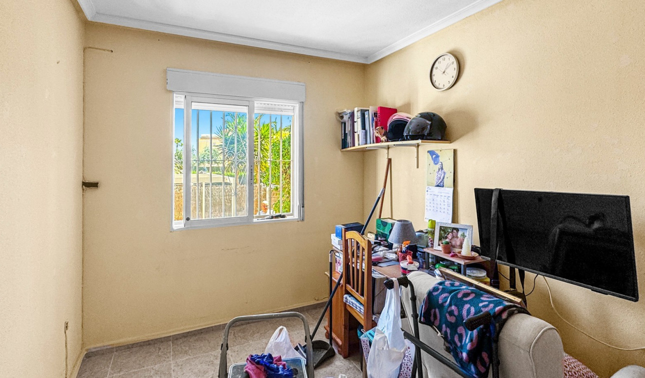 Resale - Apartment / Flat - Orihuela Costa - Playa Flamenca