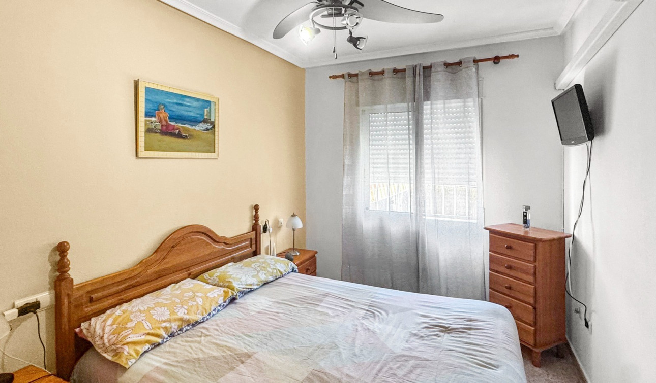 Resale - Apartment / Flat - Orihuela Costa - Playa Flamenca