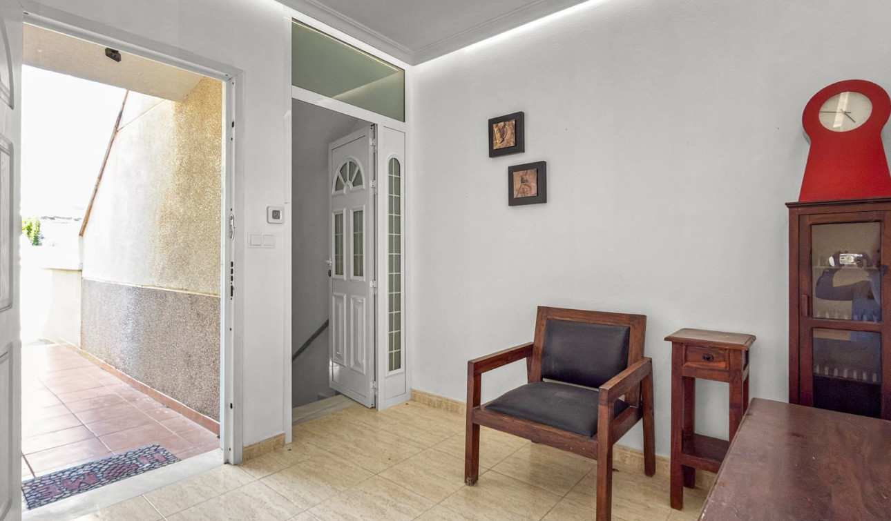 Resale - Apartment / Flat - Orihuela Costa - Playa Flamenca