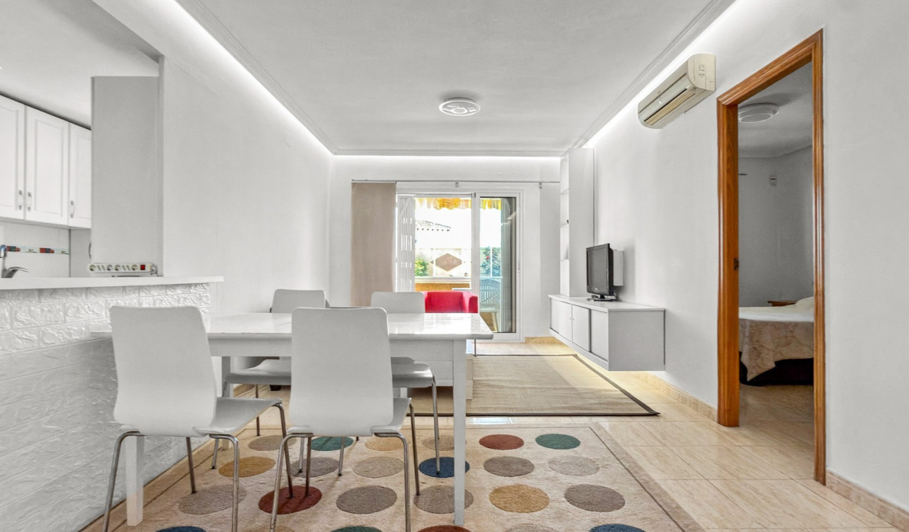 Resale - Apartment / Flat - Orihuela Costa - Playa Flamenca
