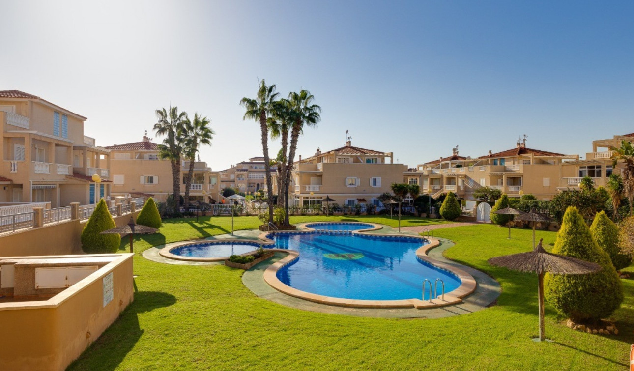 Resale - Apartment / Flat - Orihuela Costa - Playa Flamenca