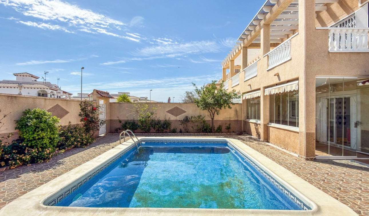 Resale - Apartment / Flat - Orihuela Costa - Playa Flamenca
