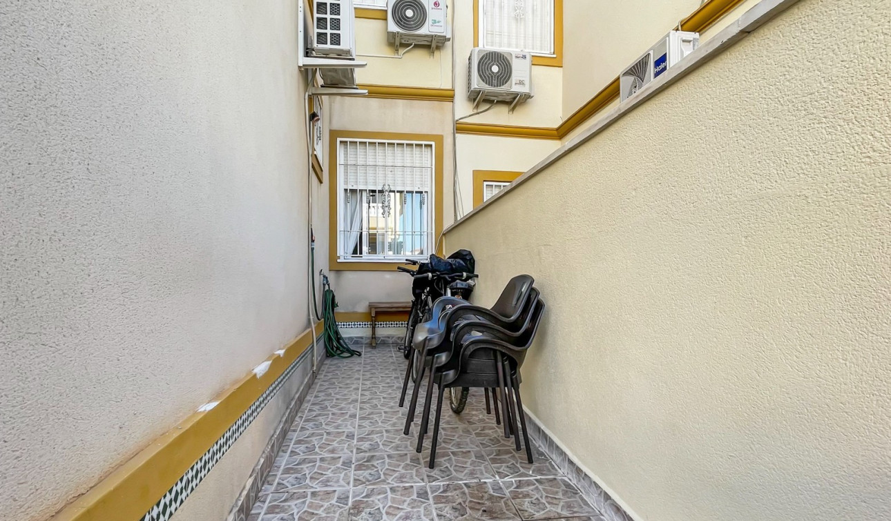 Resale - Apartment / Flat - Orihuela Costa - Playa Flamenca