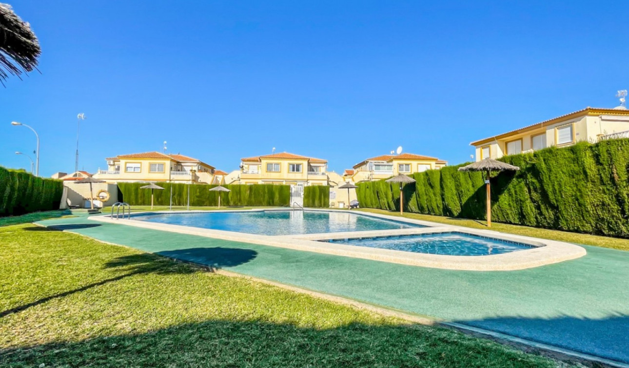 Resale - Apartment / Flat - Orihuela Costa - Playa Flamenca