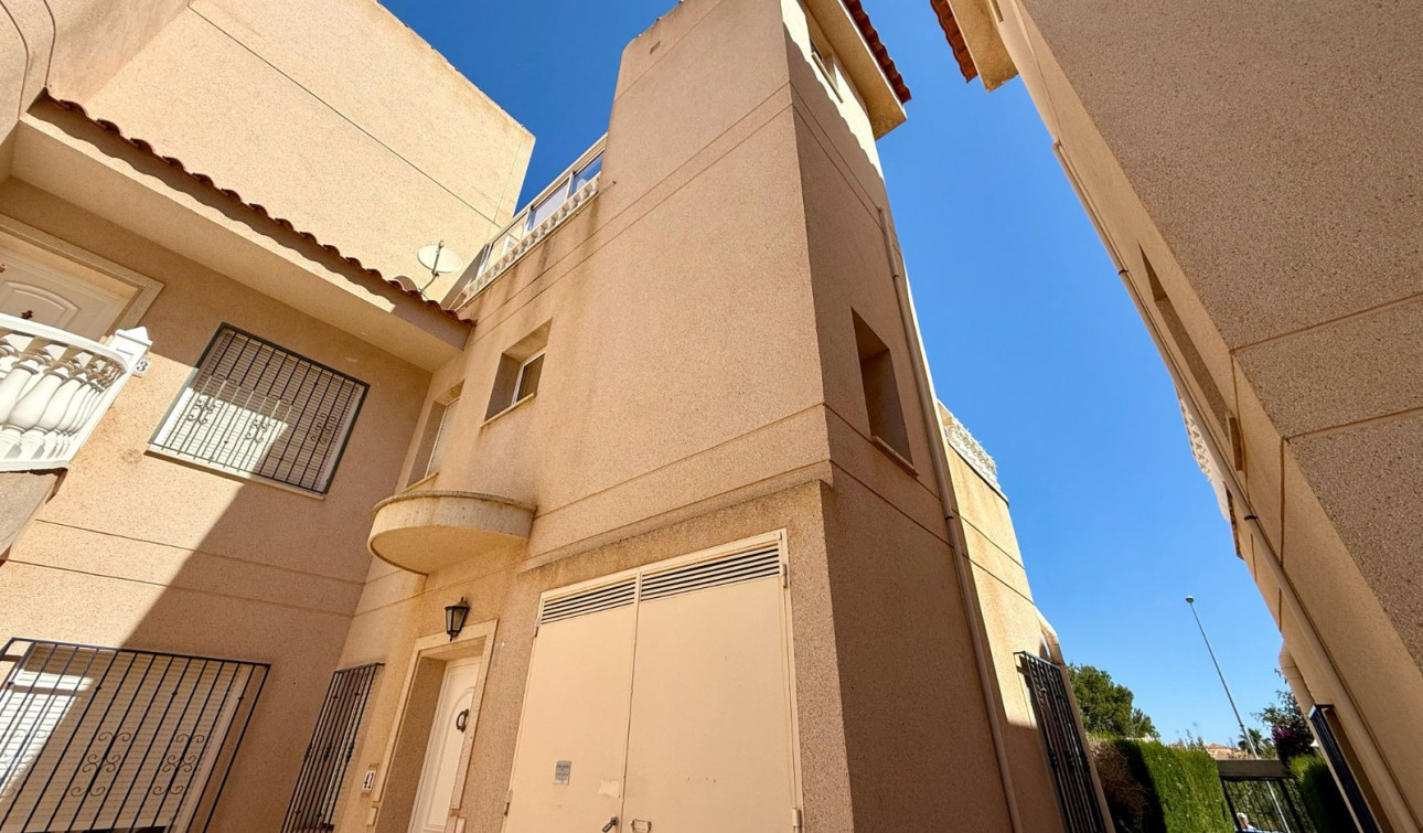 Resale - Apartment / Flat - Orihuela Costa - Playa Flamenca