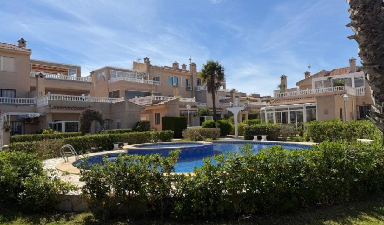 Resale - Apartment / Flat - Orihuela Costa - Playa Flamenca