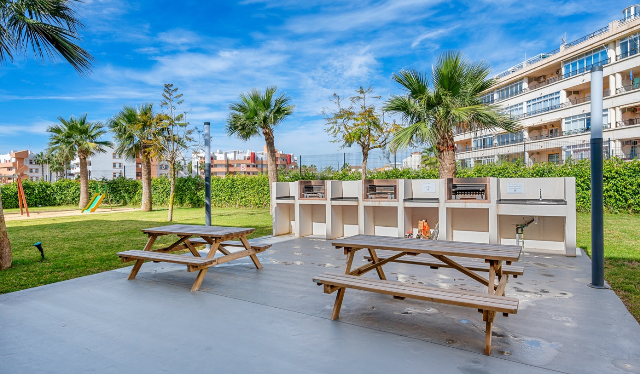 Resale - Apartment / Flat - Orihuela Costa - Playa Flamenca