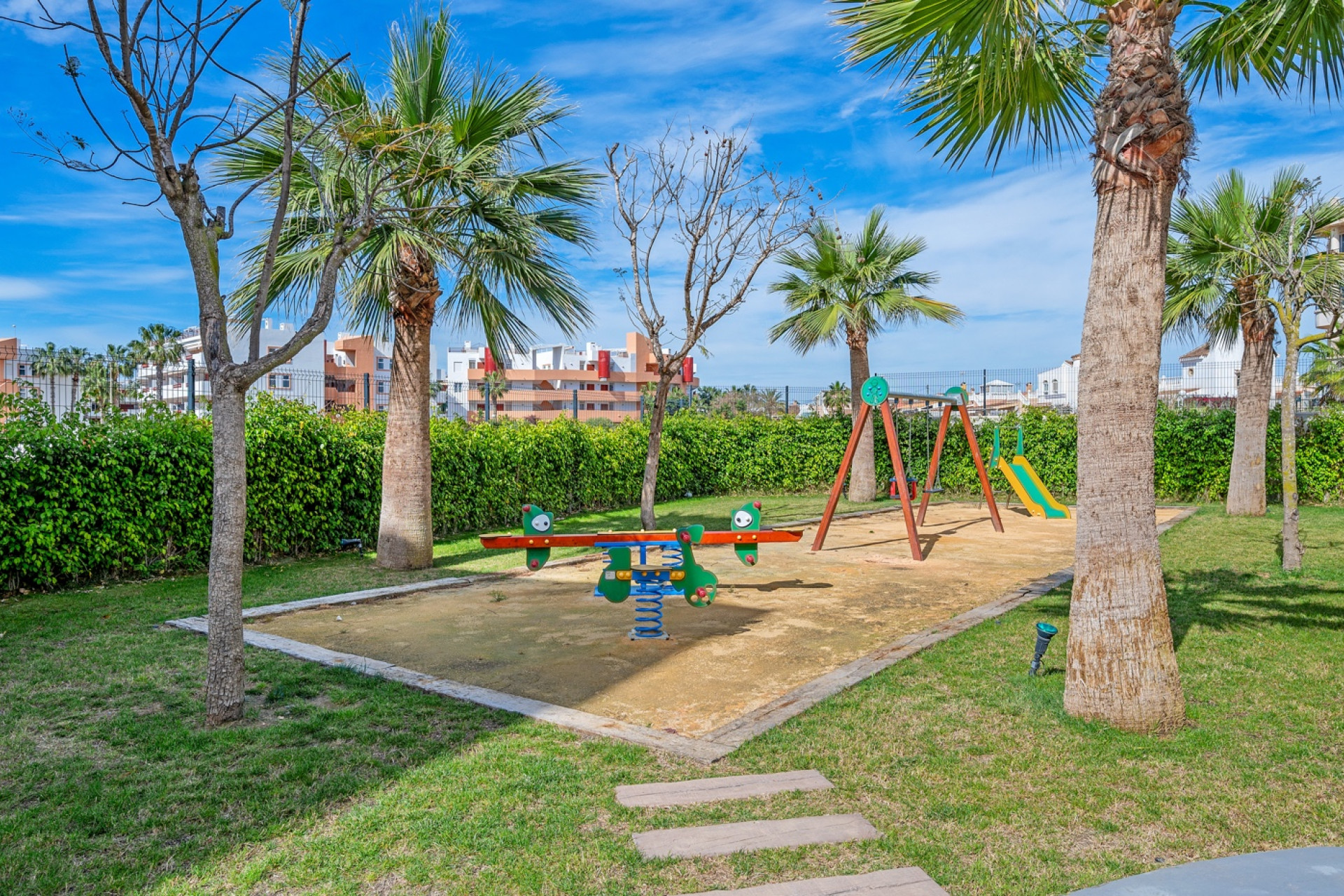 Resale - Apartment / Flat - Orihuela Costa - Playa Flamenca
