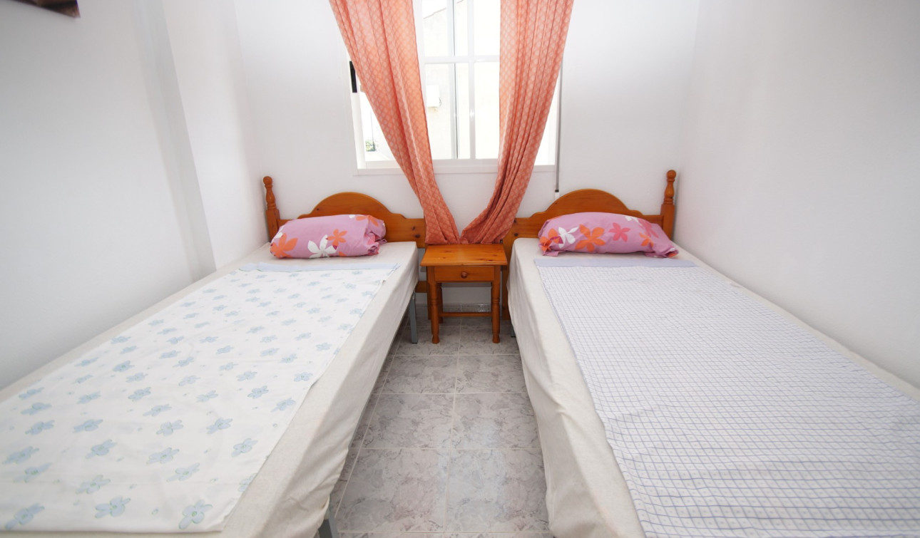 Resale - Apartment / Flat - Orihuela Costa - Playa Flamenca