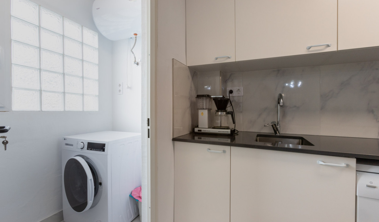 Resale - Apartment / Flat - Orihuela Costa - Playa Flamenca
