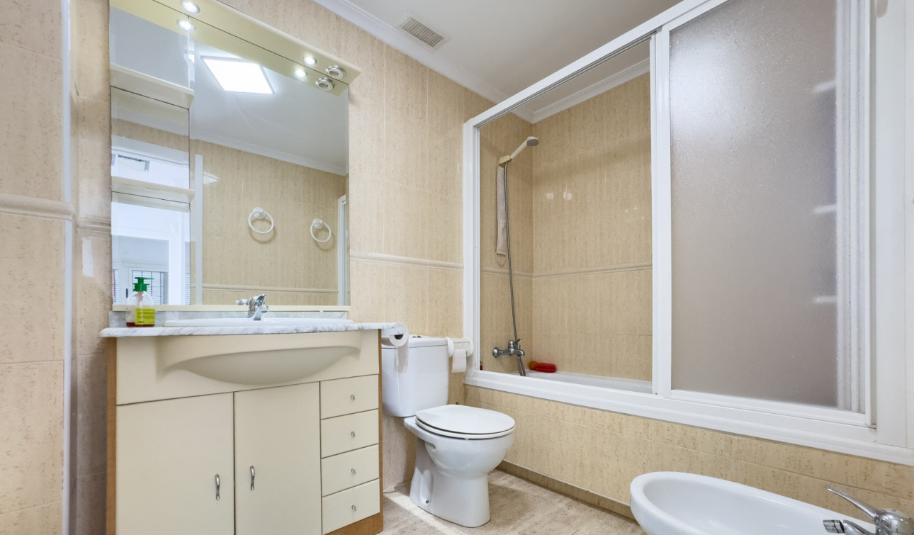 Resale - Apartment / Flat - Orihuela Costa - Playa Flamenca