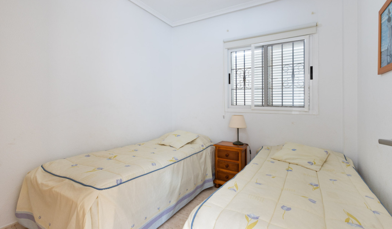 Resale - Apartment / Flat - Orihuela Costa - Playa Flamenca