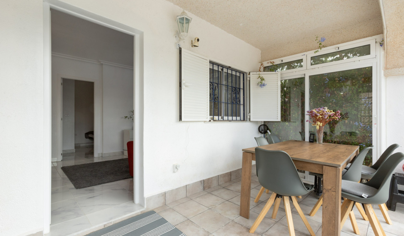 Resale - Apartment / Flat - Orihuela Costa - Playa Flamenca