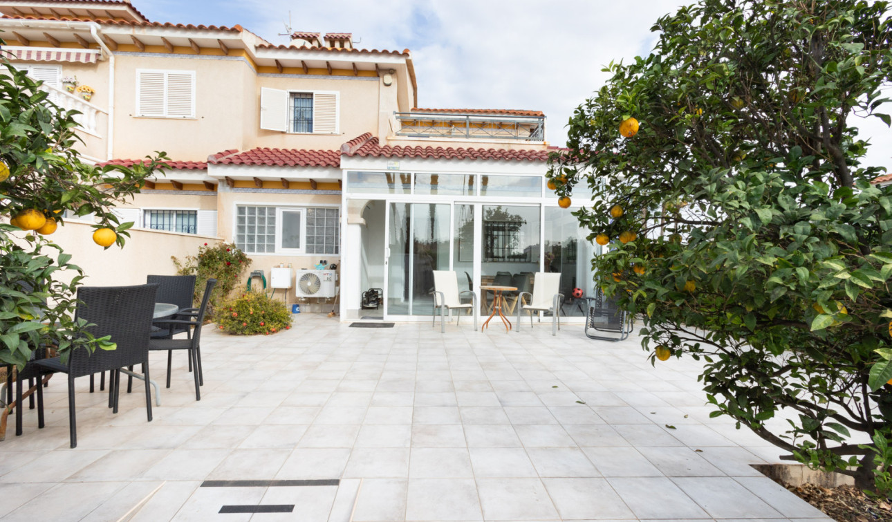 Resale - Apartment / Flat - Orihuela Costa - Playa Flamenca