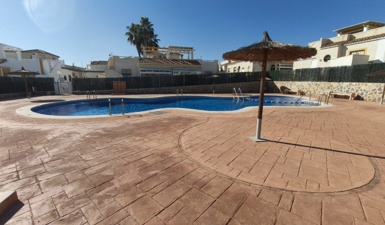 Resale - Apartment / Flat - Orihuela Costa - Punta Prima
