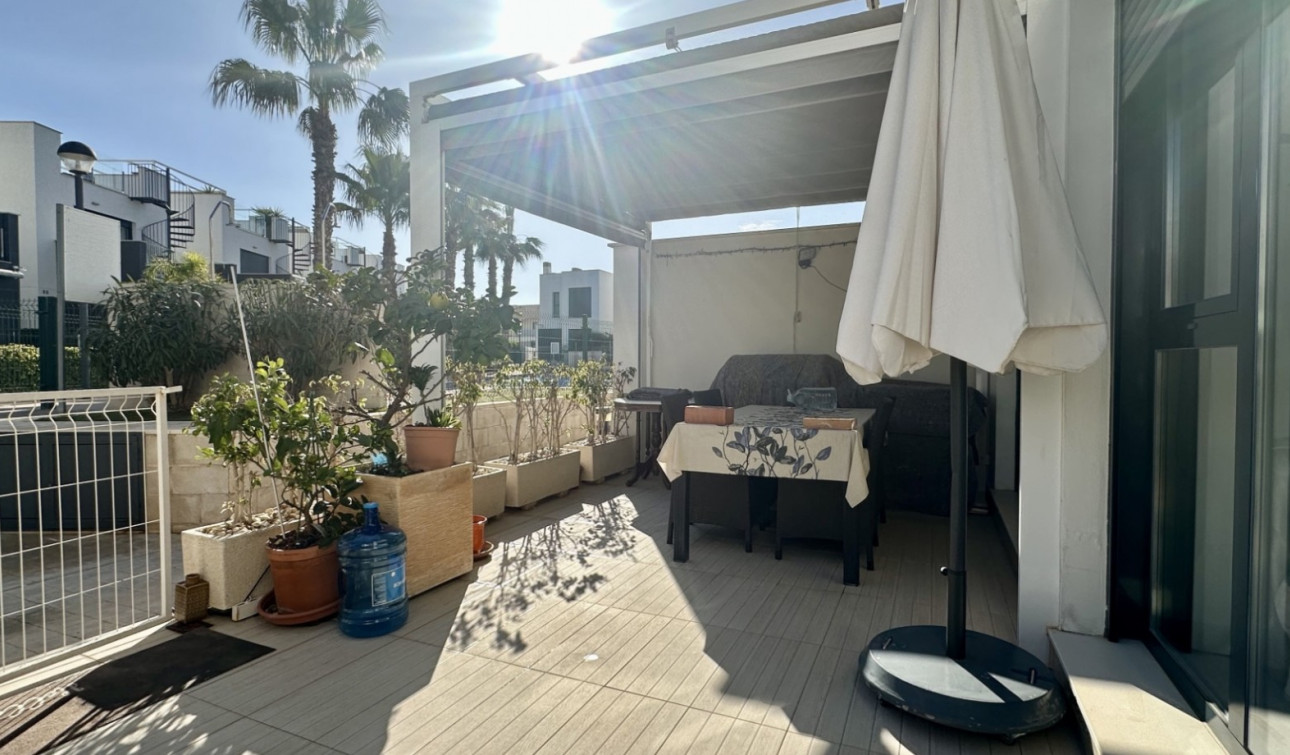 Resale - Apartment / Flat - Orihuela Costa - Punta Prima