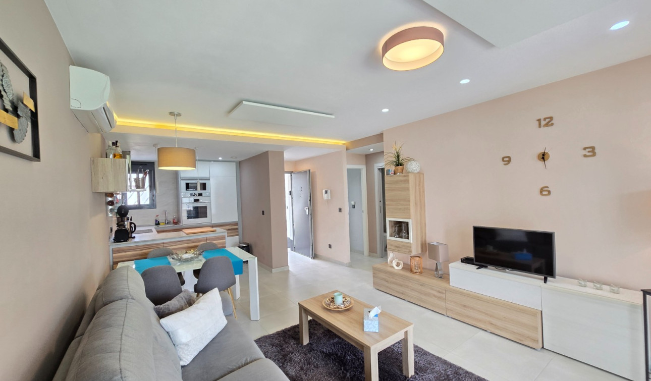 Resale - Apartment / Flat - Orihuela Costa - Punta Prima *