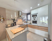 Resale - Apartment / Flat - Orihuela Costa - Punta Prima *