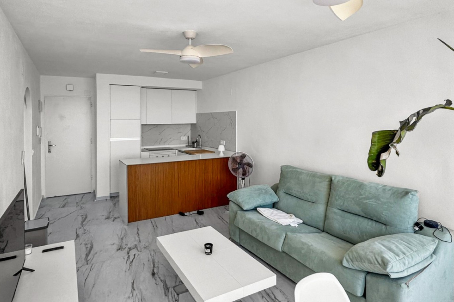 Resale - Apartment / Flat - Orihuela Costa - Punta Prima