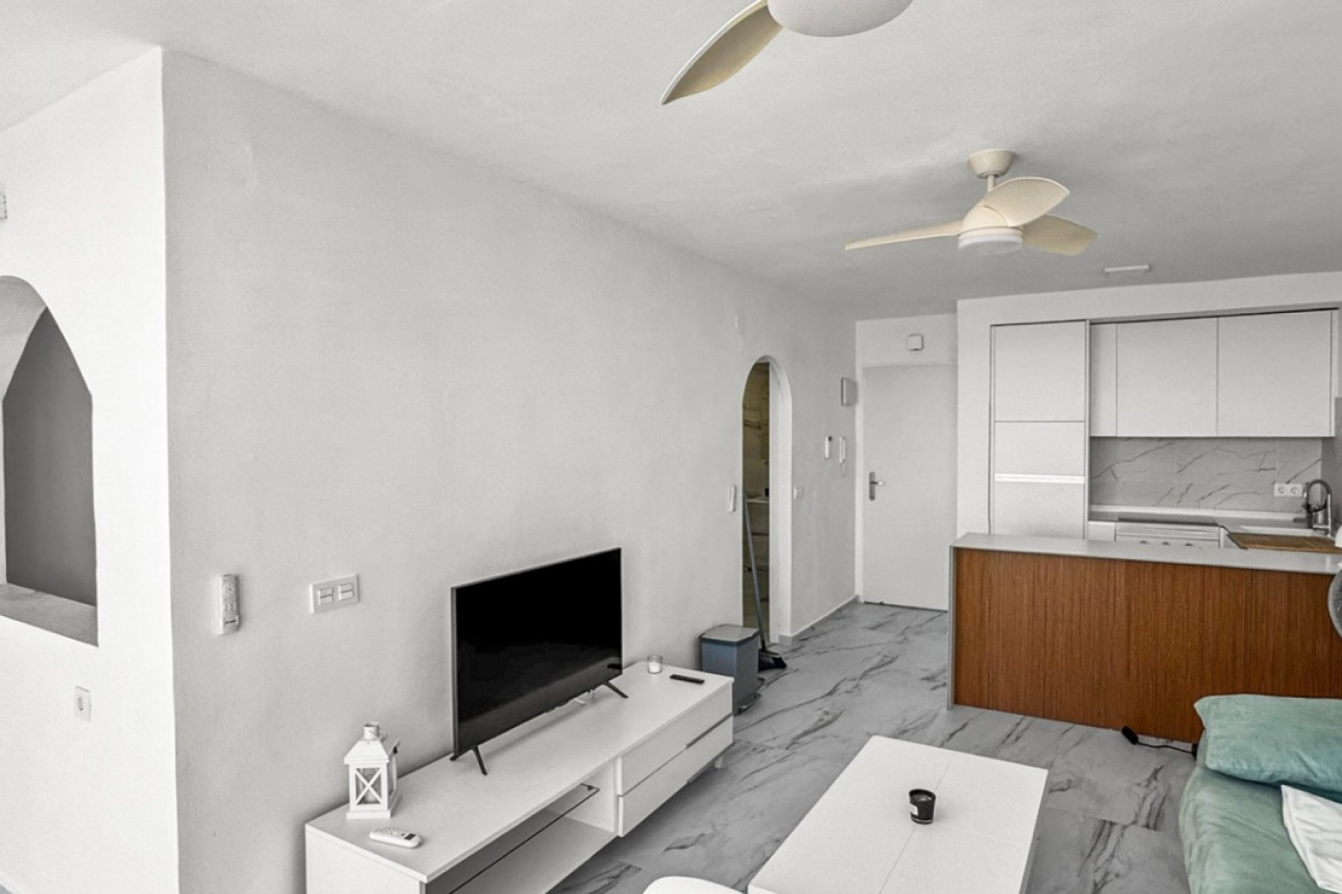 Resale - Apartment / Flat - Orihuela Costa - Punta Prima