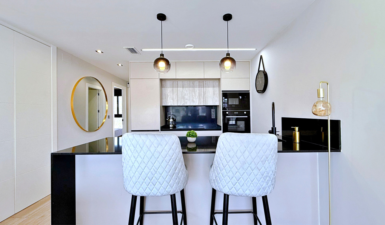 Resale - Apartment / Flat - Orihuela Costa - Punta Prima