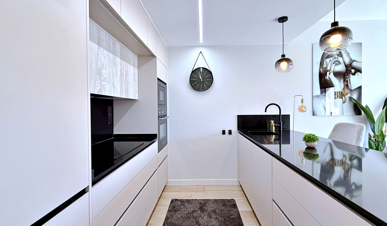 Resale - Apartment / Flat - Orihuela Costa - Punta Prima
