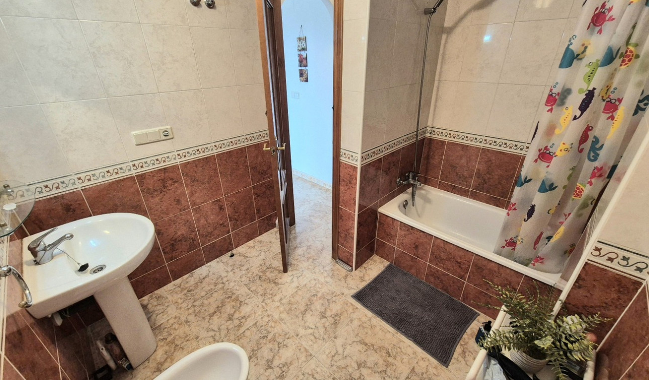 Resale - Apartment / Flat - Orihuela Costa - Punta Prima