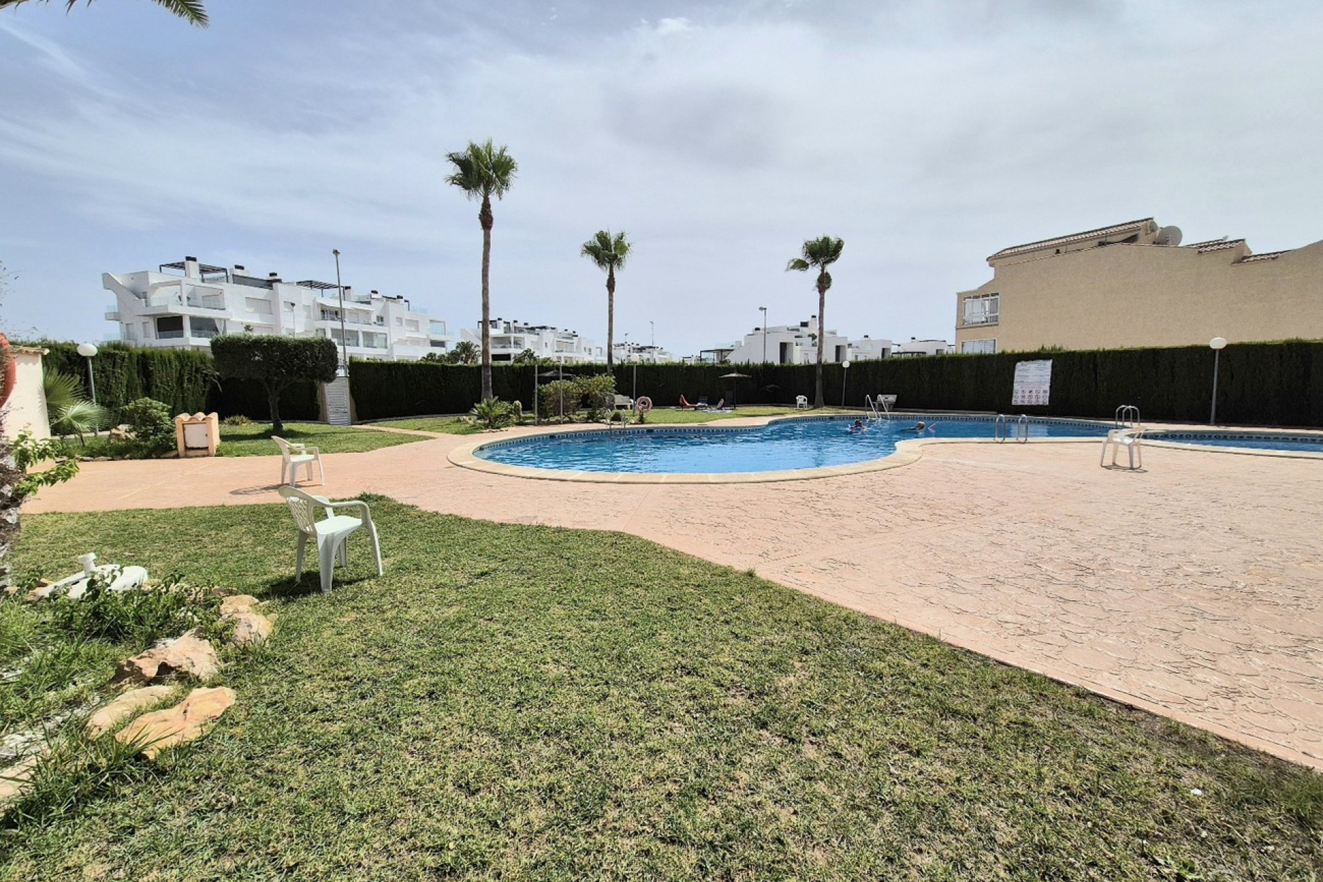 Resale - Apartment / Flat - Orihuela Costa - Punta Prima
