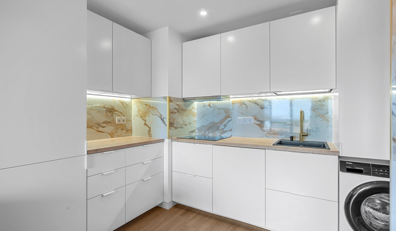 Resale - Apartment / Flat - Orihuela Costa - Punta Prima