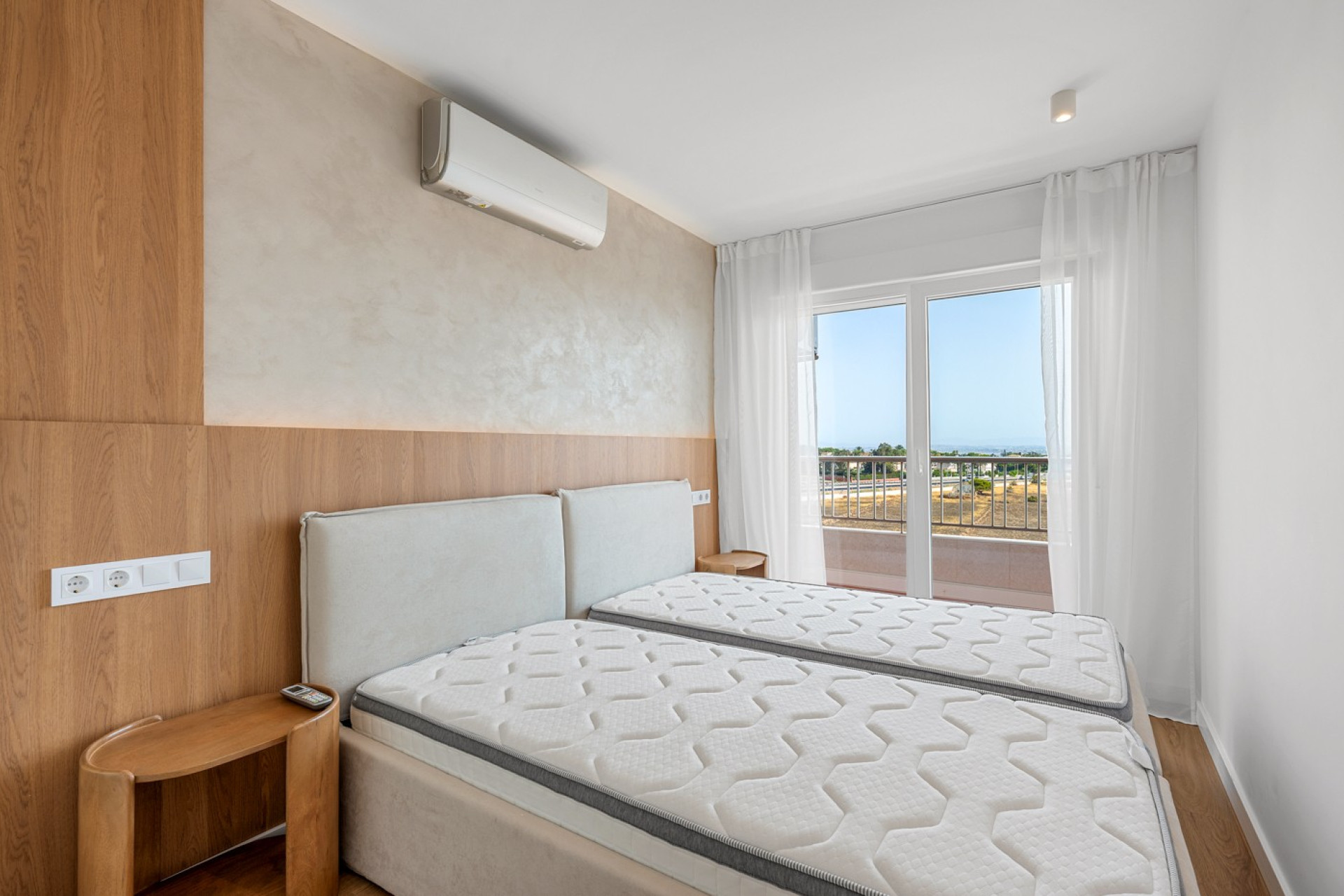 Resale - Apartment / Flat - Orihuela Costa - Punta Prima