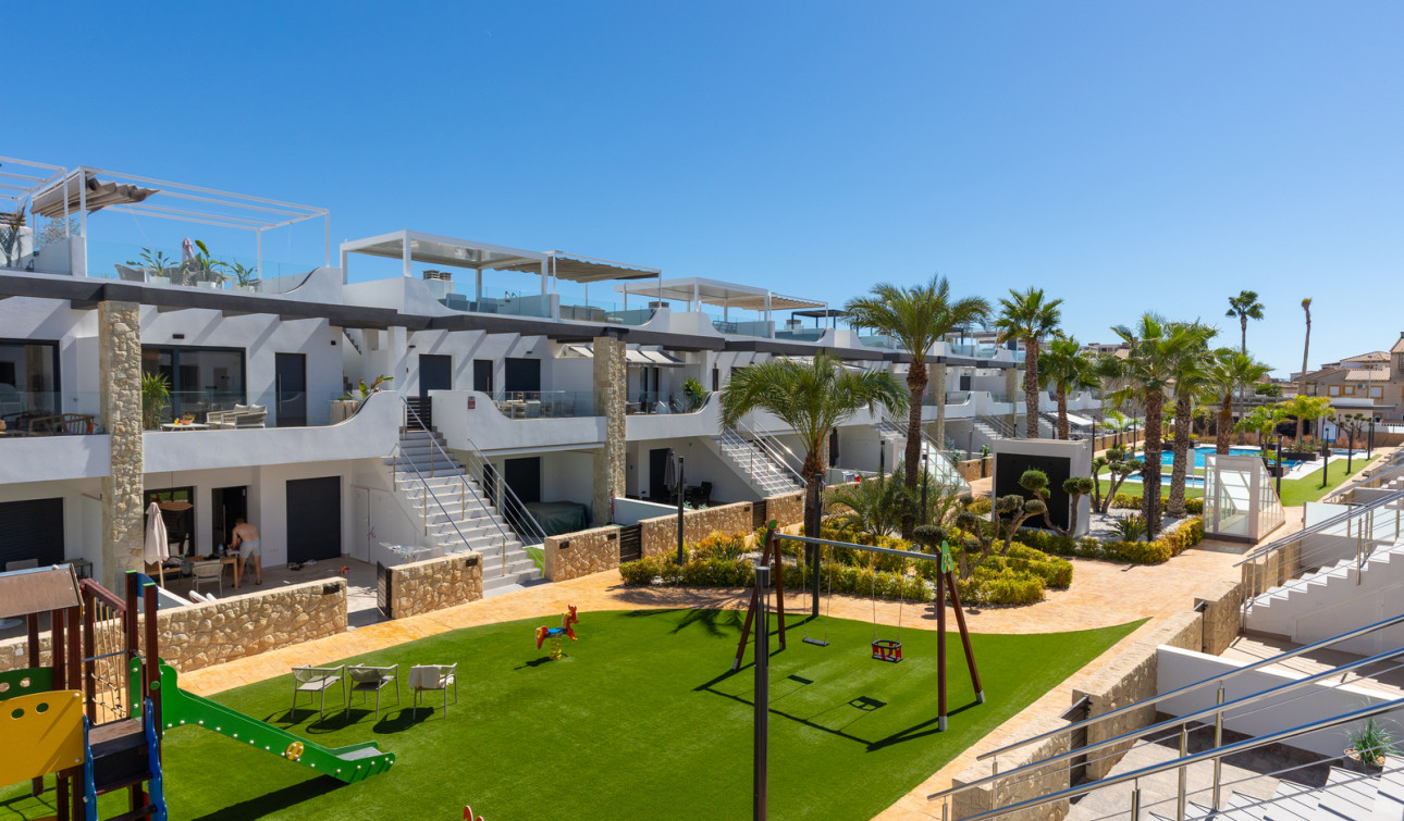 Resale - Apartment / Flat - Orihuela Costa - Punta Prima