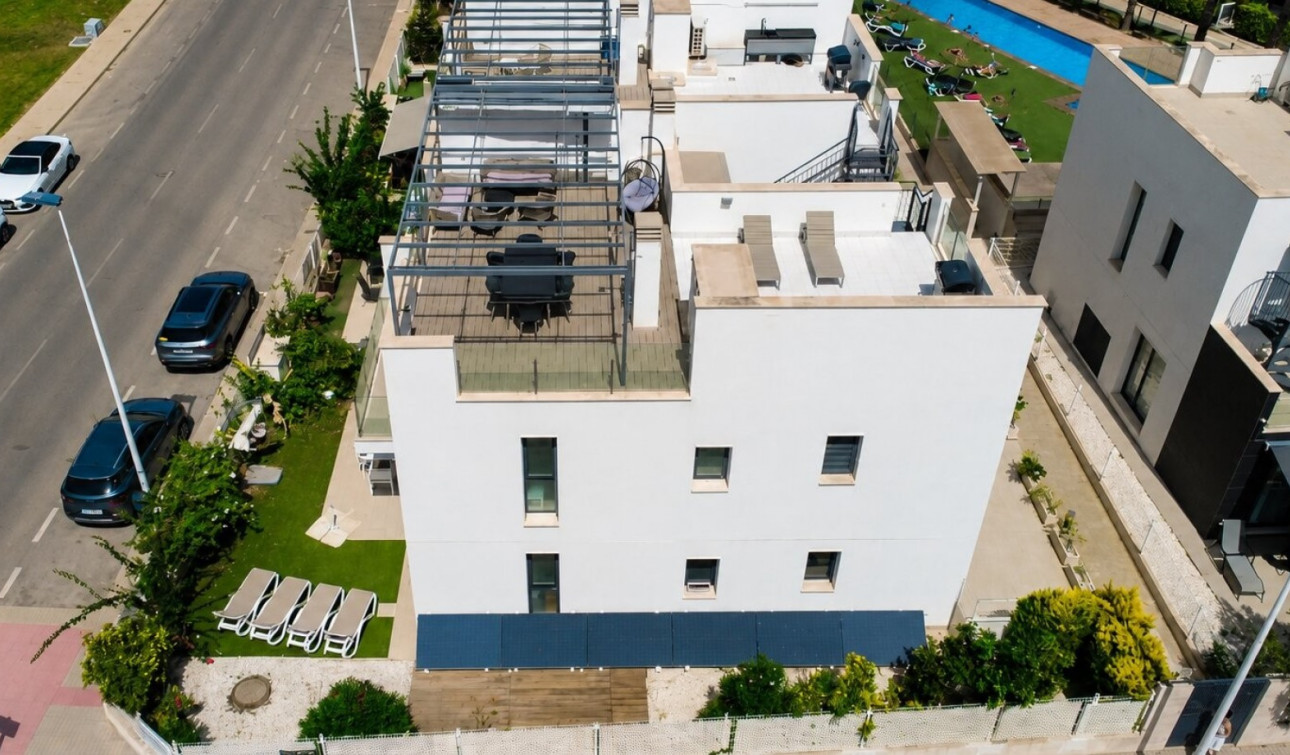 Resale - Apartment / Flat - Orihuela Costa - Punta Prima