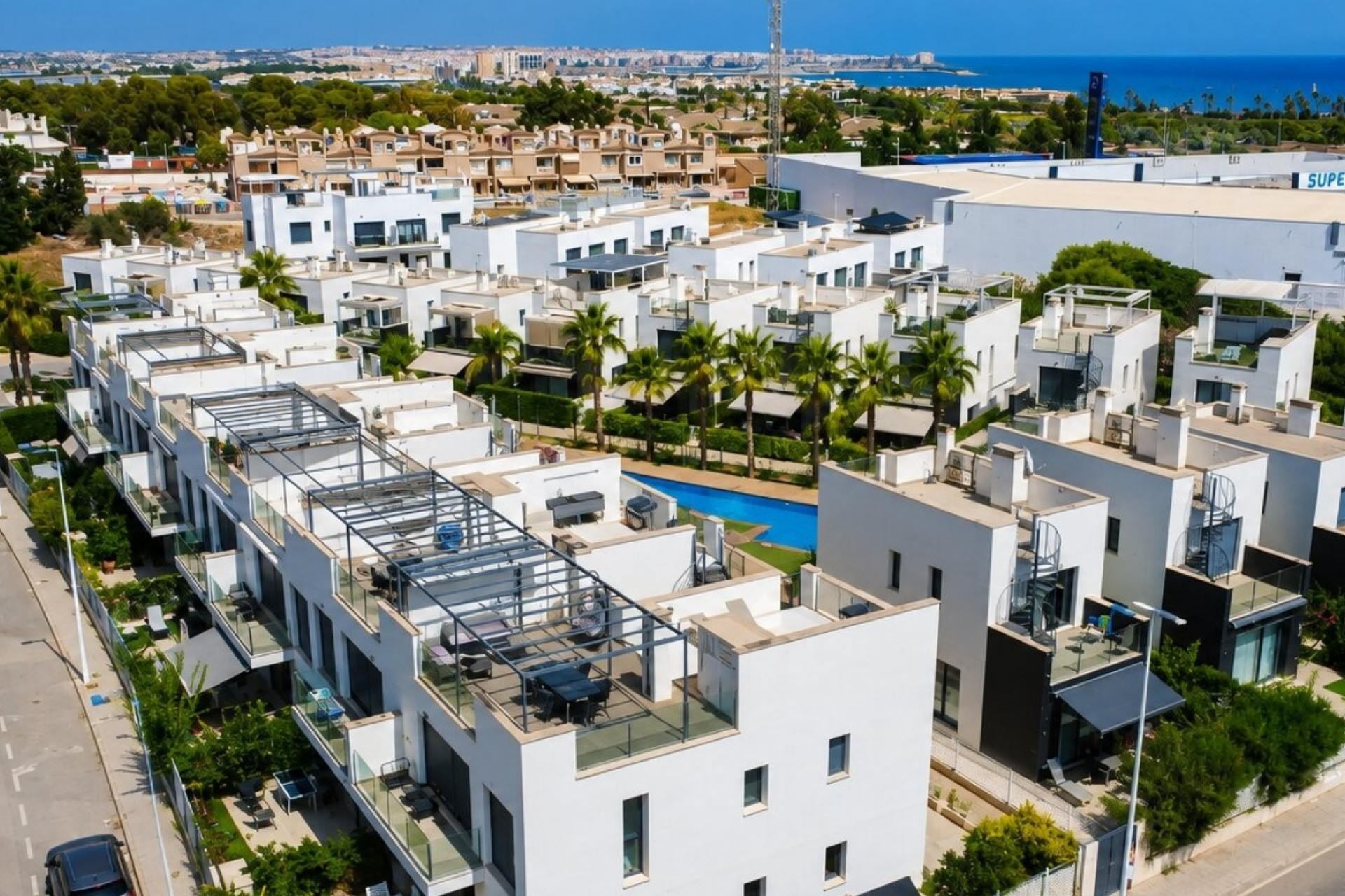 Resale - Apartment / Flat - Orihuela Costa - Punta Prima