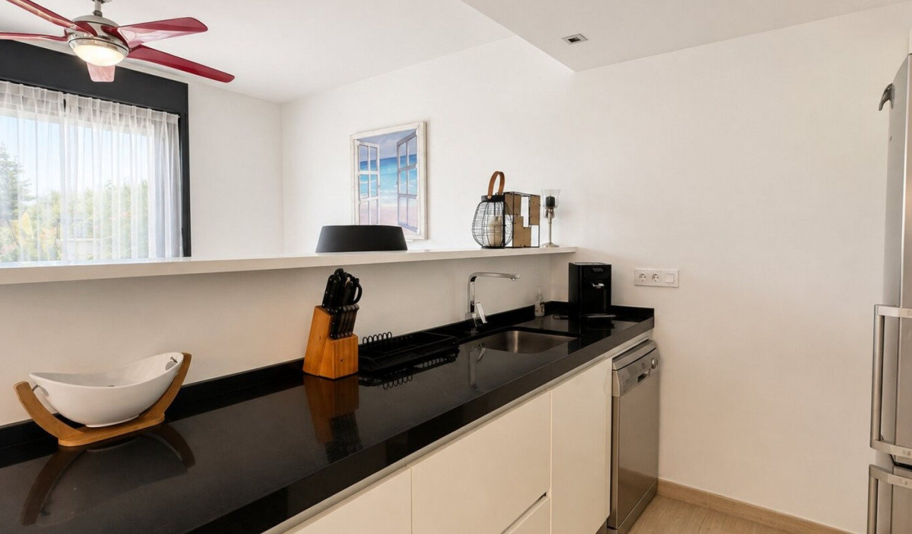 Resale - Apartment / Flat - Orihuela Costa - Punta Prima