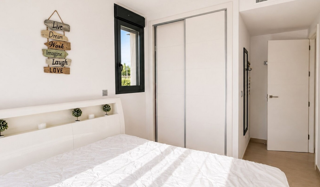 Resale - Apartment / Flat - Orihuela Costa - Punta Prima