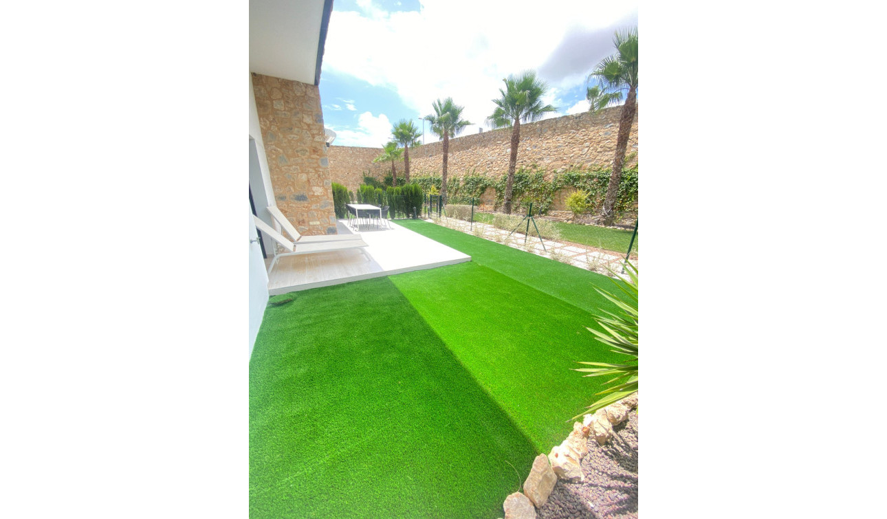 Resale - Apartment / Flat - Orihuela Costa - Villamartín