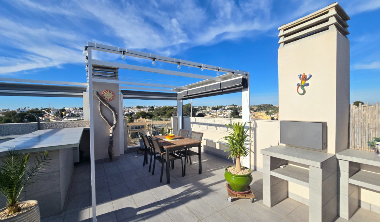 Resale - Apartment / Flat - Orihuela Costa * - Villamartín *