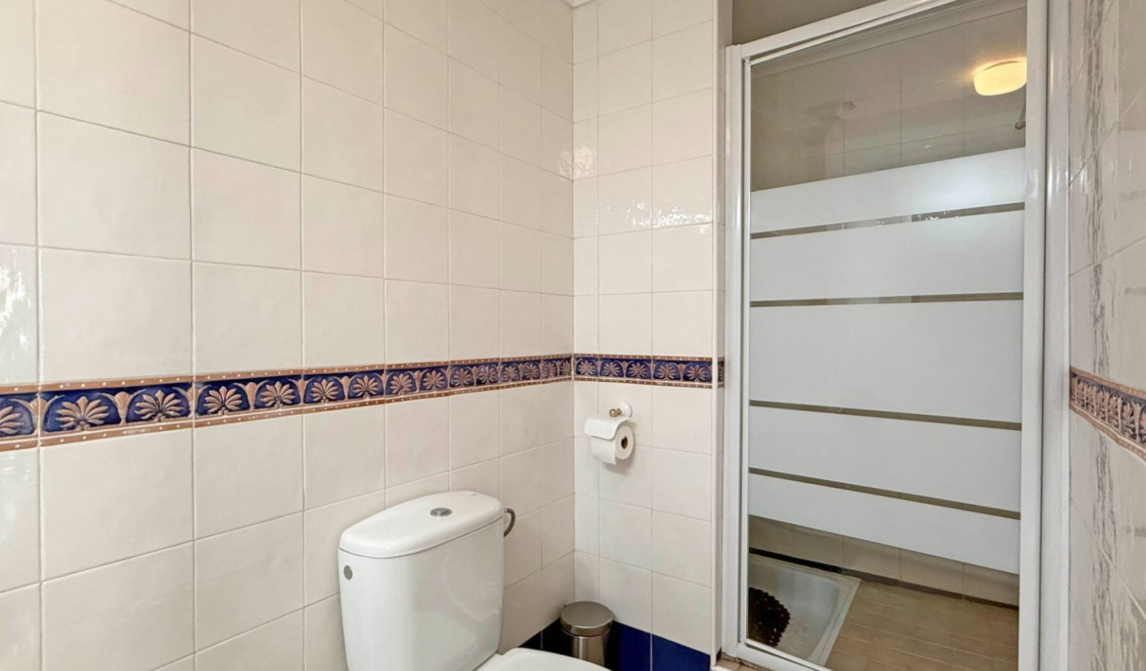 Resale - Apartment / Flat - Orihuela Costa - Villamartín