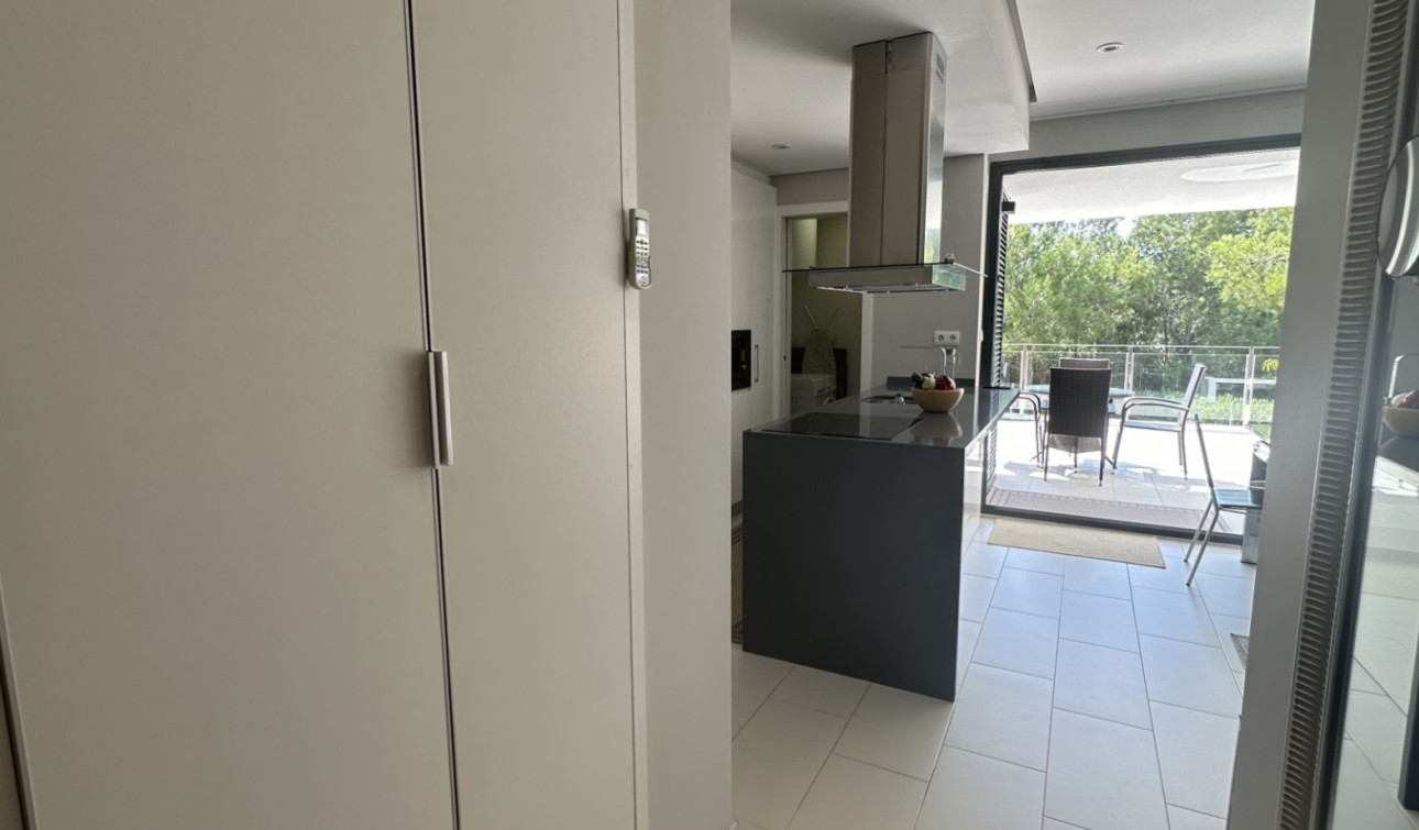 Resale - Apartment / Flat - Orihuela Costa - Villamartín