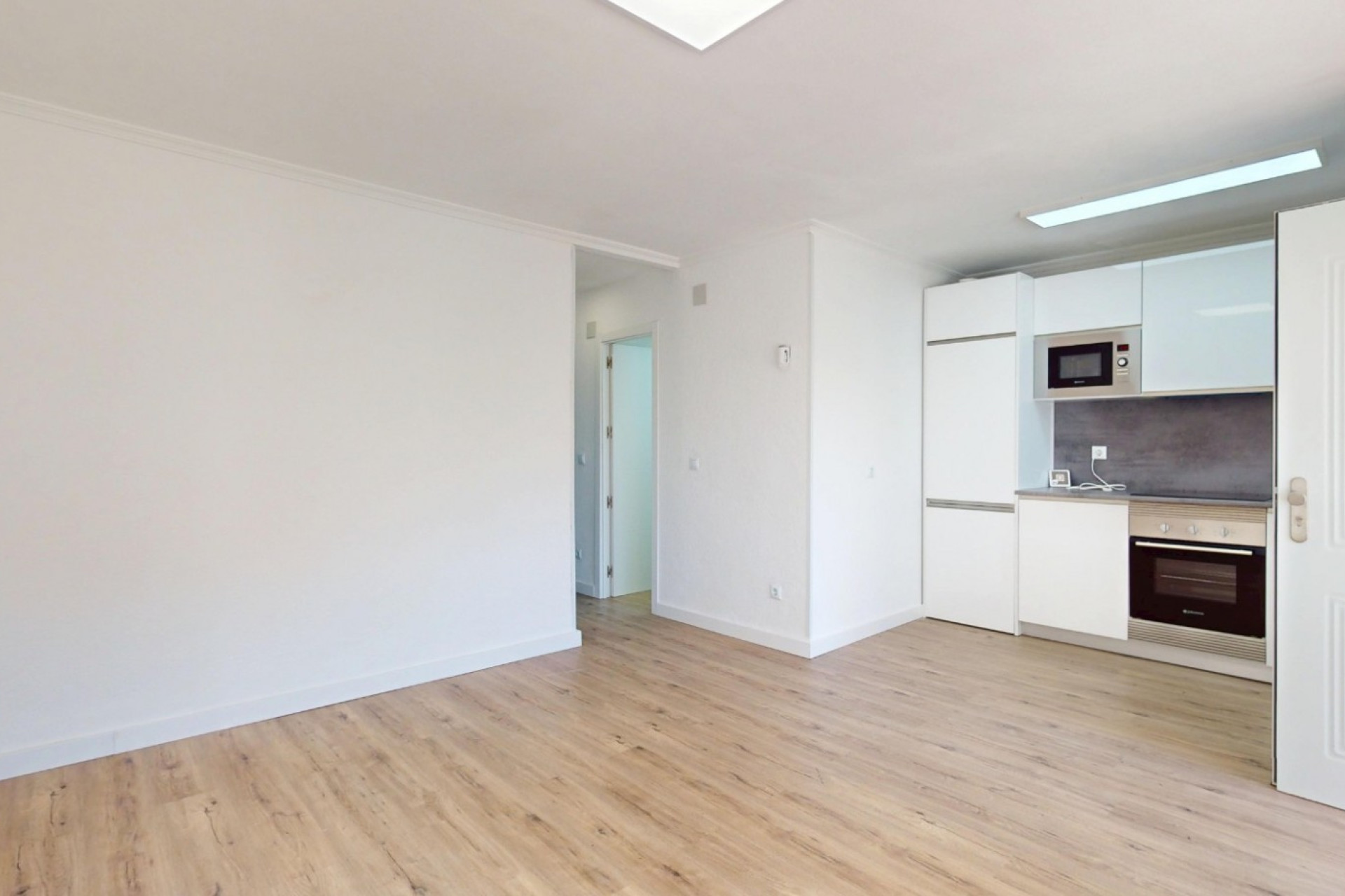 Resale - Apartment / Flat - Orihuela Costa - Villamartín